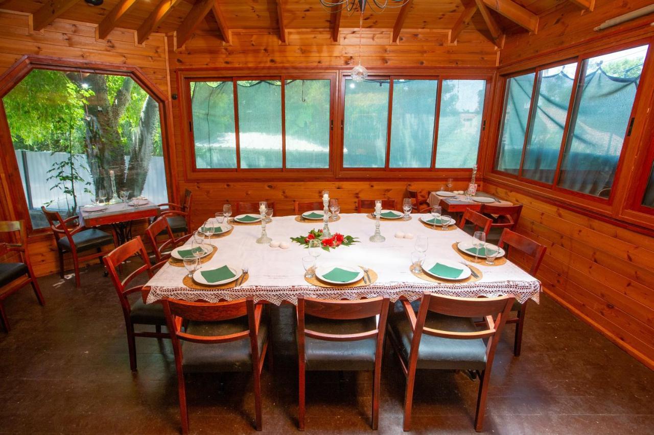 Invito Villa Rosh Pinna Bagian luar foto