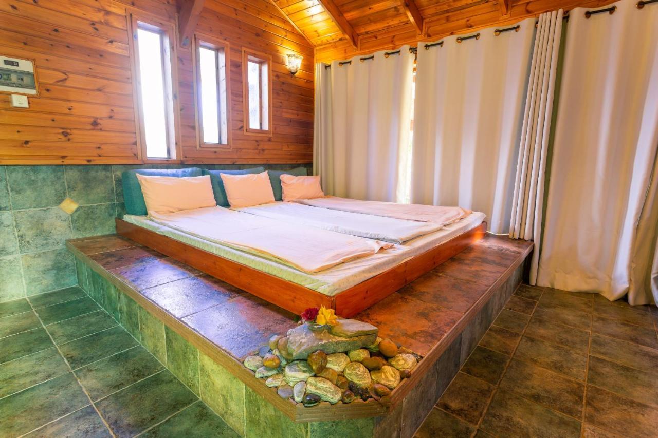 Invito Villa Rosh Pinna Bagian luar foto